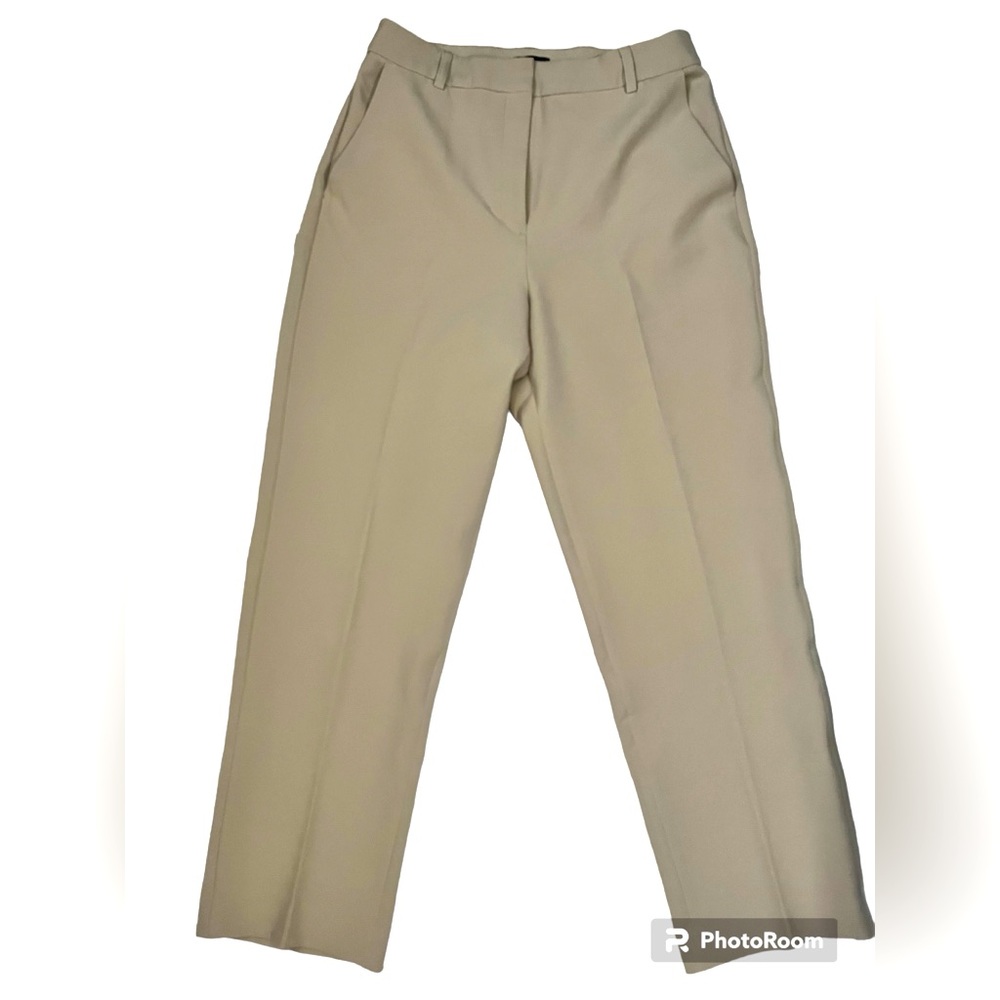 Editor Super High Waisted Straight
Ankle Pant